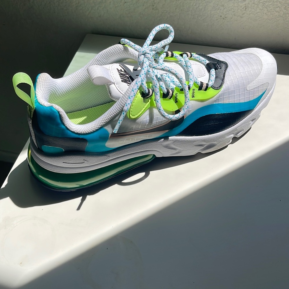 Air Max 270 React SE ( GS)